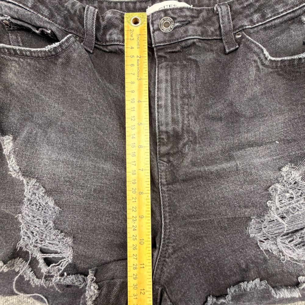 Guess Womens Distressed High Rise Denim Shorts Black Washed Size 30 VTG - Picture 6 of 9